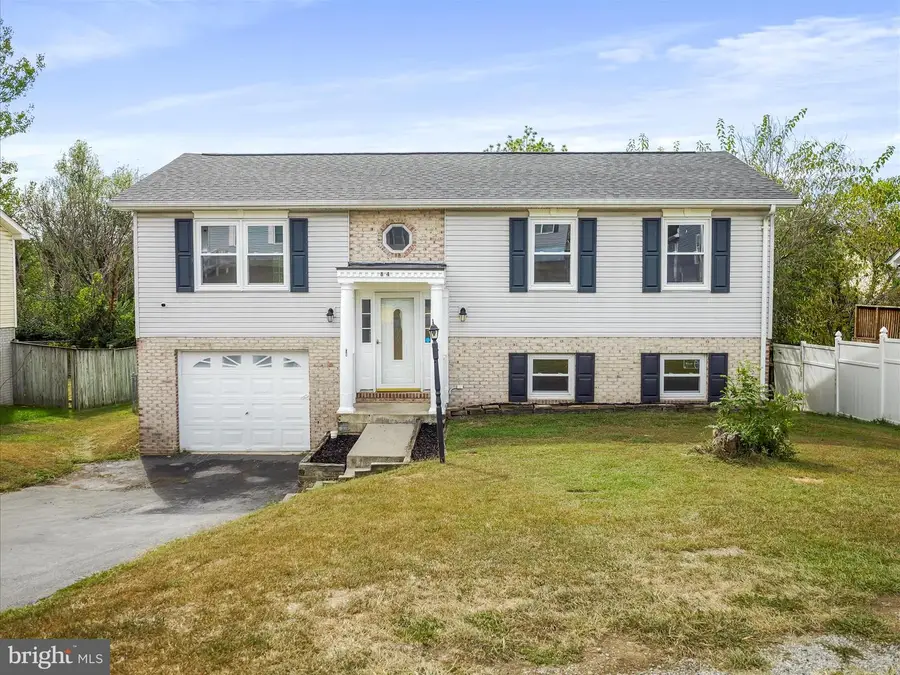 84 Bane Berry Ln, Martinsburg, WV 25404 - Image #2