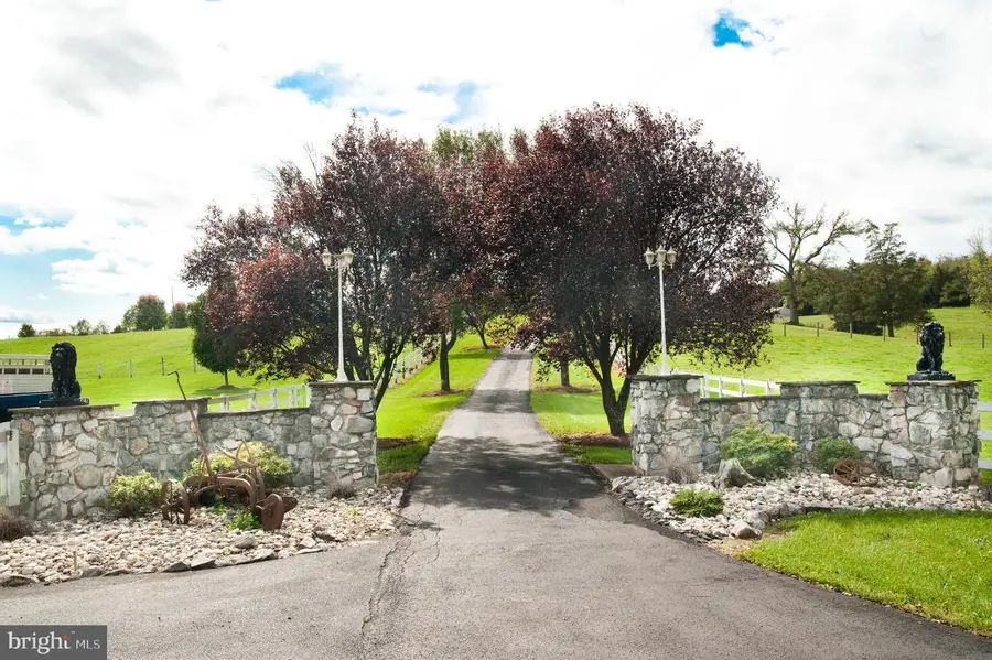 590 Carlyle Rd, Martinsburg, WV 25404 - Image #3