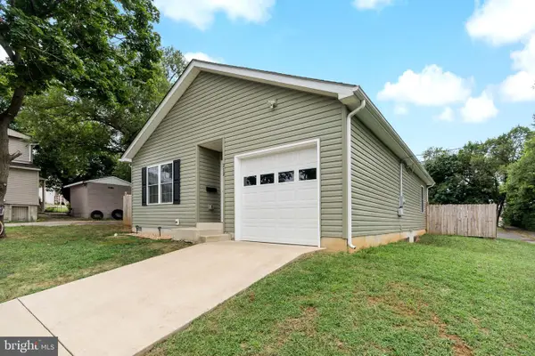 212 Strine Ave, MARTINSBURG, WV 25404