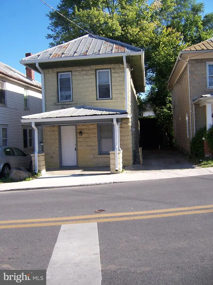 602 W Race St, Martinsburg, WV 25401 - Image #2