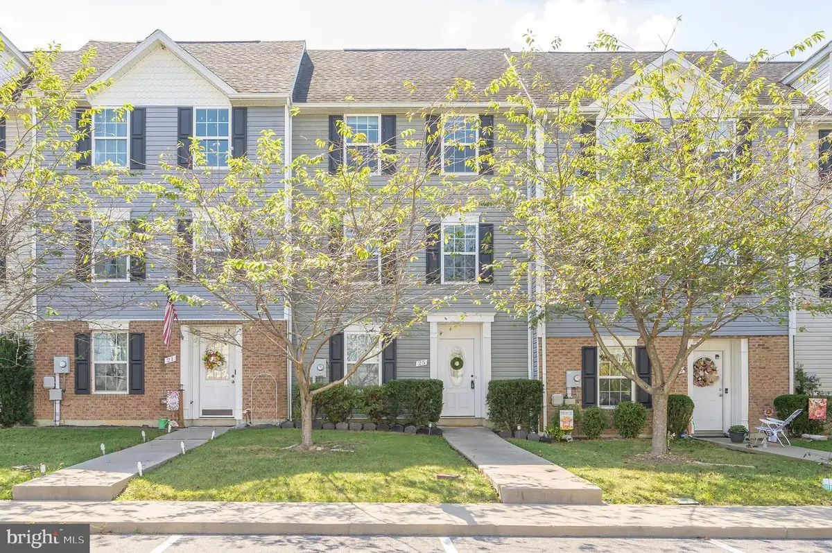 25 Envy Ct, Inwood, WV 25428 - Image #1