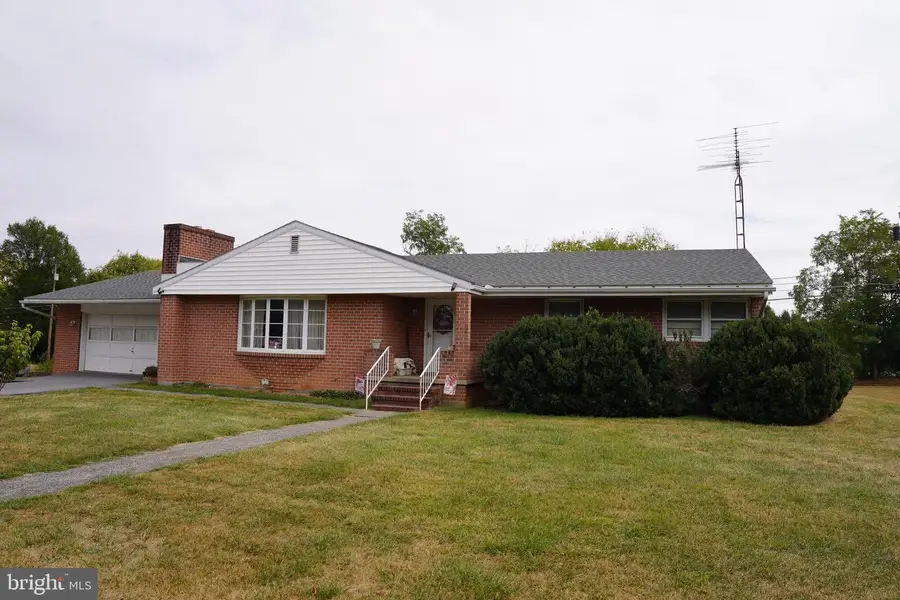 176 Princeton St, Martinsburg, WV 25404 - Image #2