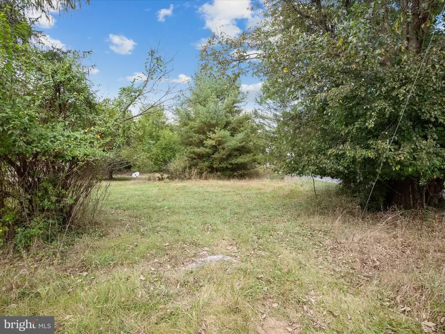 100 Sir Washington St, Inwood, WV 25428 - Image #3