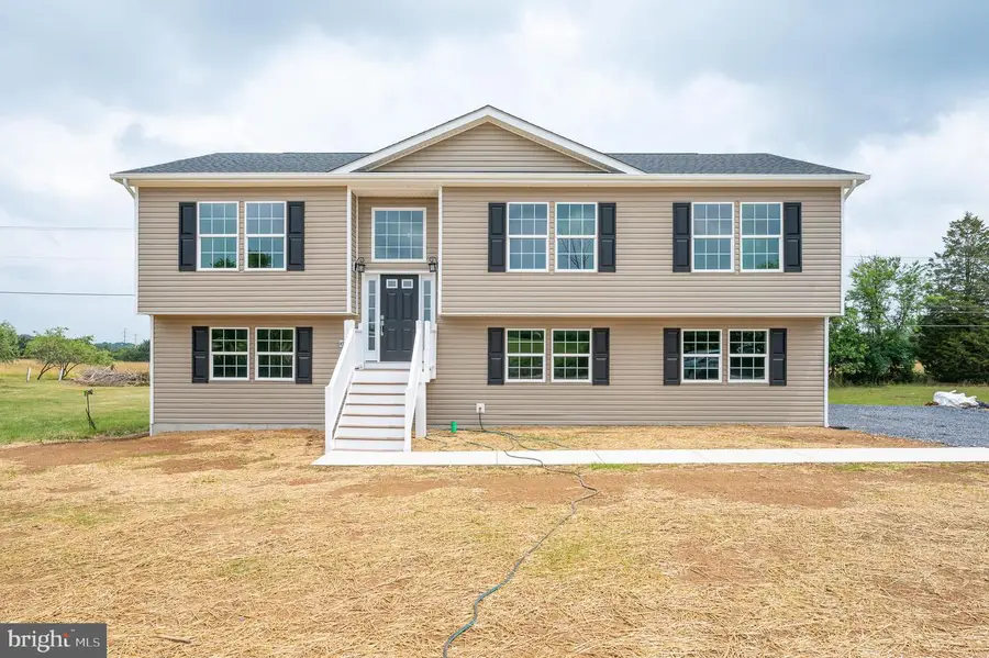 327 Audrey Ln, Inwood, WV 25428 - Image #3