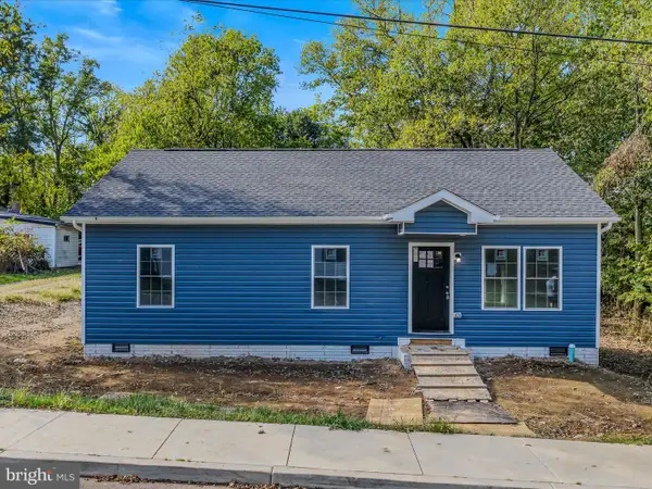 703 Boston St, MARTINSBURG, WV 25401