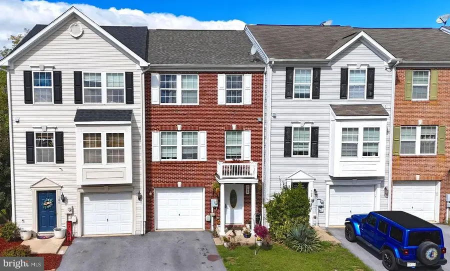 703 Prentiss Pkwy, Martinsburg, WV 25401 - Image #3