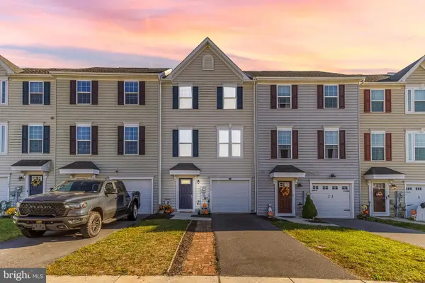 174 Ontario Dr, FALLING WATERS, WV 25419