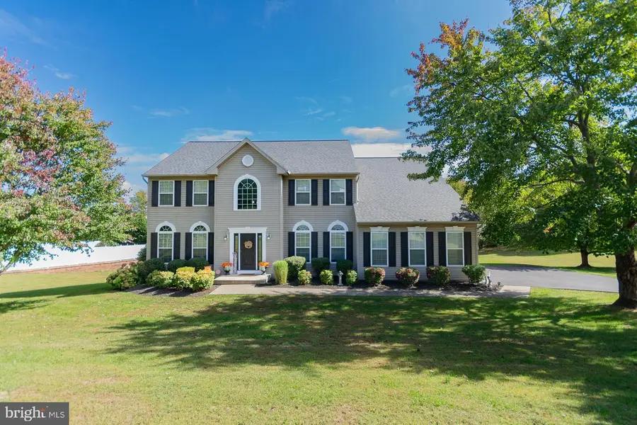 74 Drumwood Rd, Martinsburg, WV 25403 - Image #2