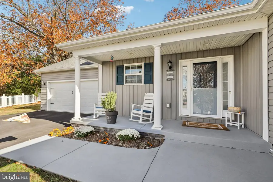 268 Shannon Ct, Inwood, WV 25428 - Image #3