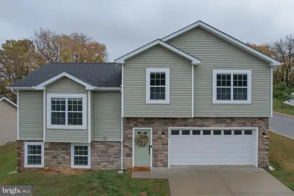 153 Dimension Ct, INWOOD, WV 25428