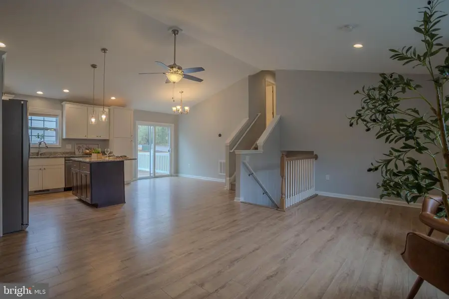 153 Dimension Ct, Inwood, WV 25428 - Image #2