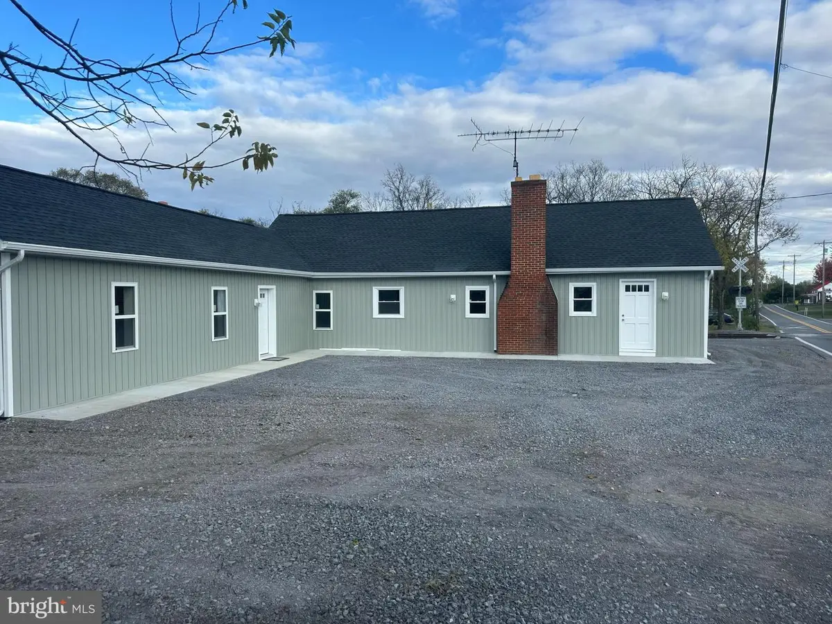 277 Specks Run Rd, Bunker Hill, WV 25413 - Image #1