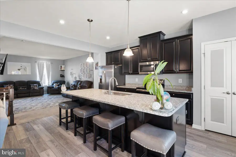 26 Quebec Ct, Falling Waters, WV 25419 - Image #3