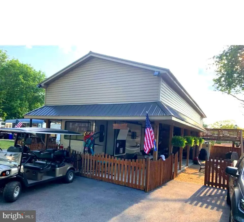 Block 53 Lot 4 Butterfly Blvd, Falling Waters, WV 25419 - Image #1