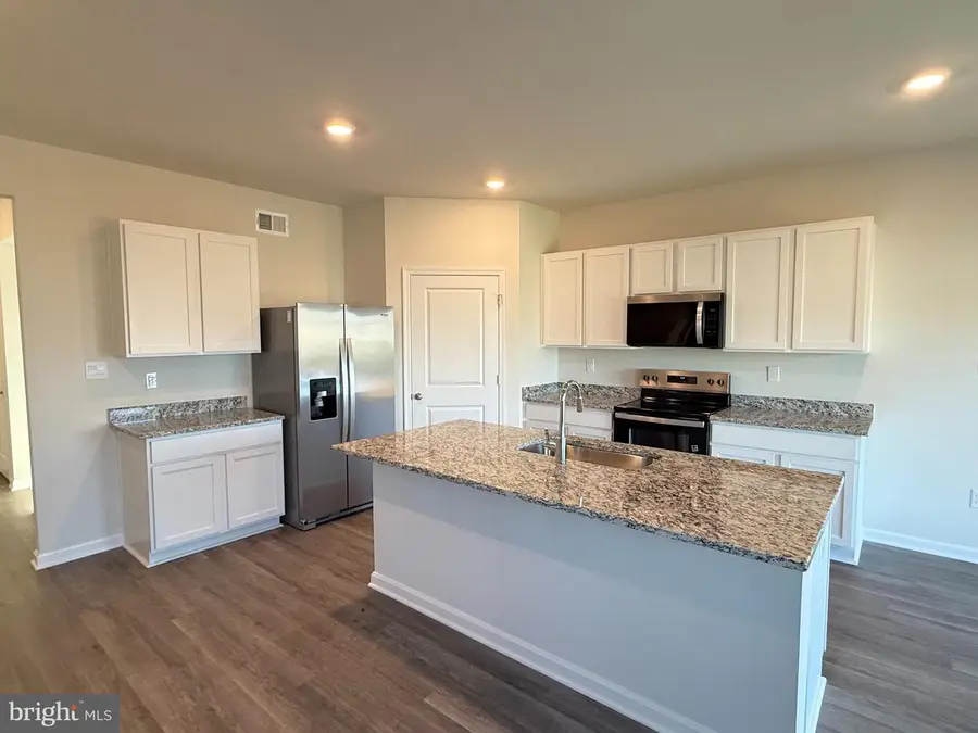 277 Orpington Dr, Martinsburg, WV 25403 - Image #3