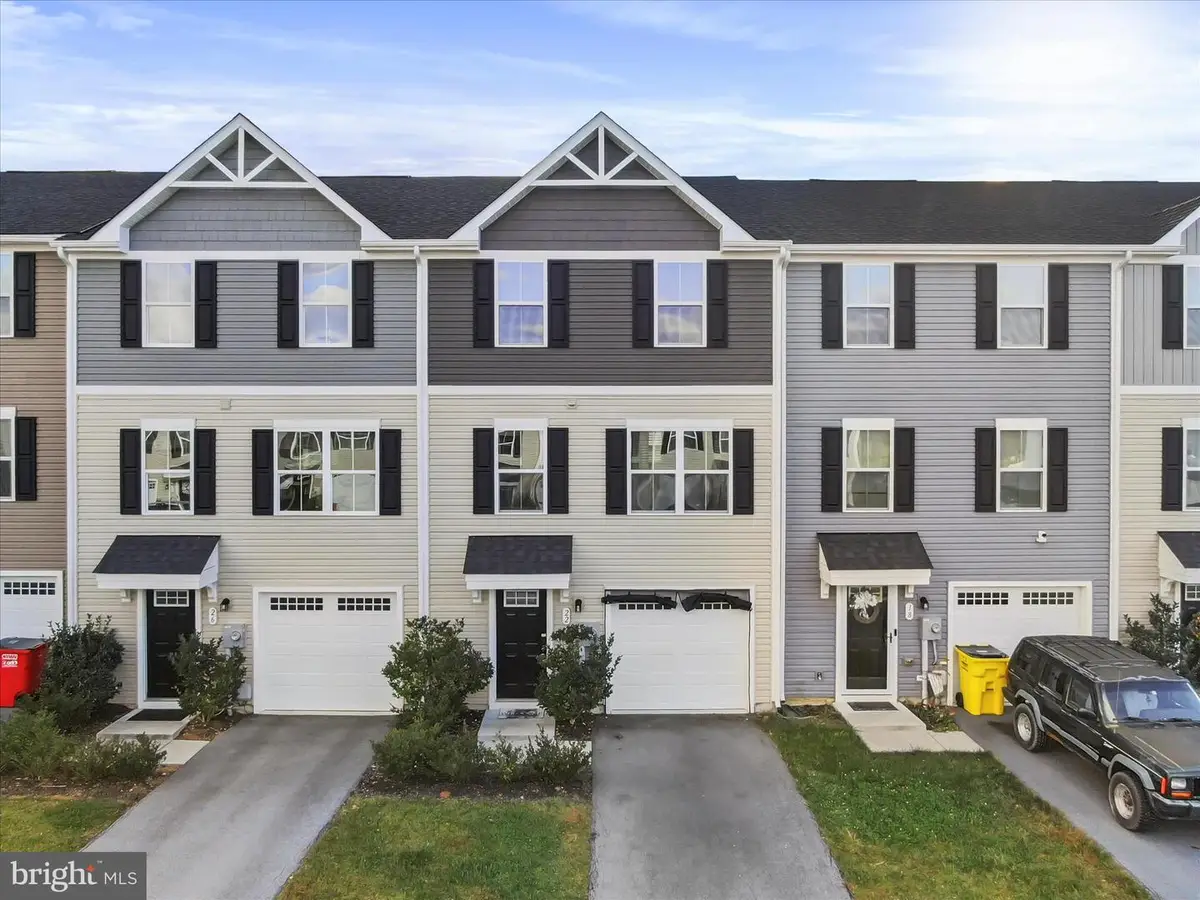 22 Snickers Ct, Martinsburg, WV 25403 - Image #1