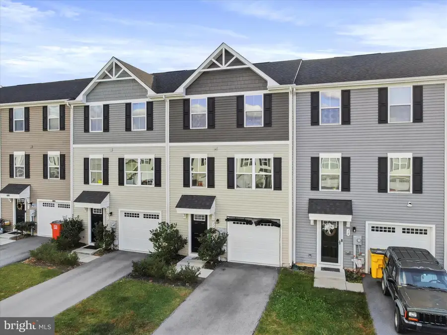 22 Snickers Ct, Martinsburg, WV 25403 - Image #3