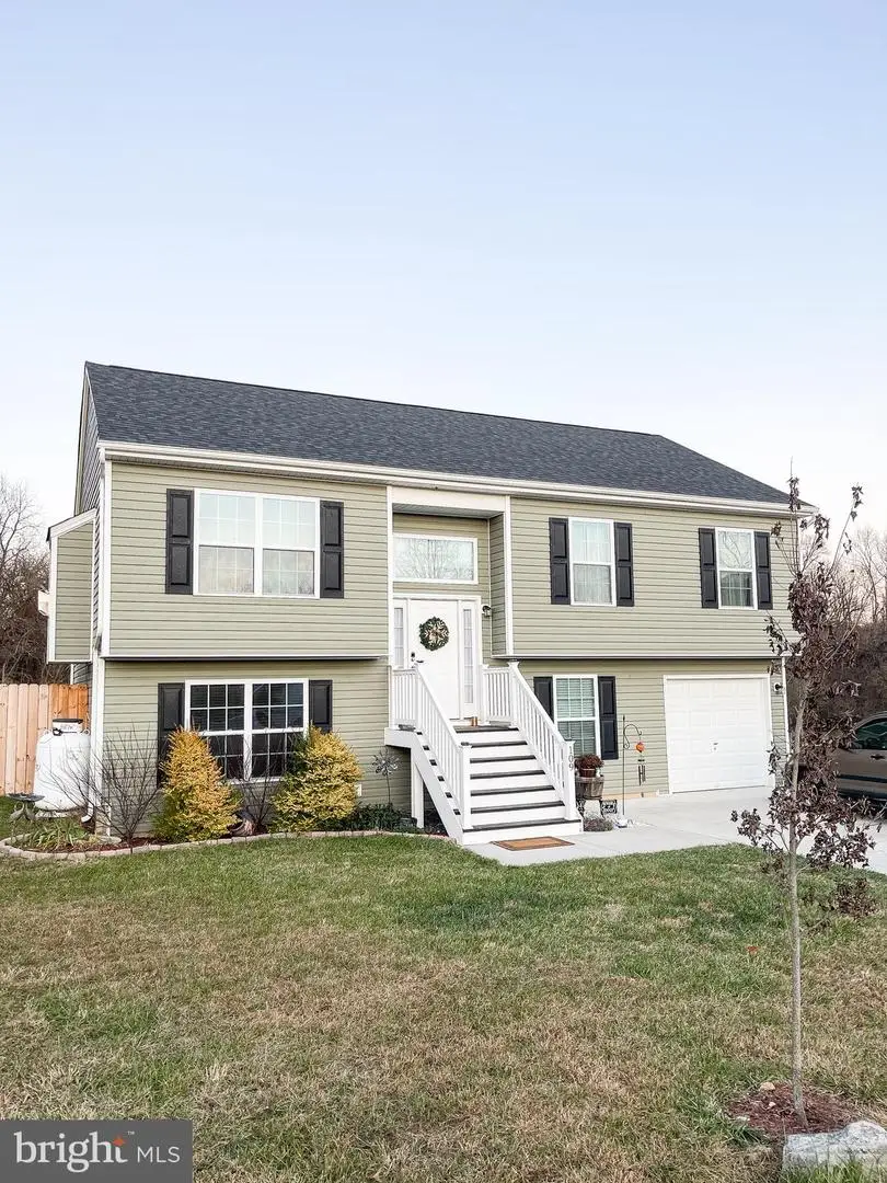 109 Irwin Ct, Hedgesville, WV 25427 - Image #1