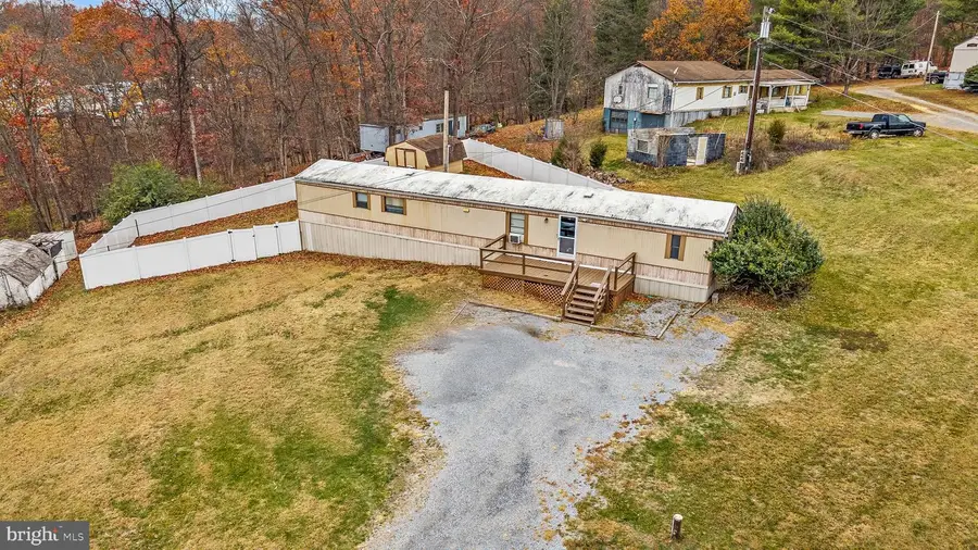 87 Explorer Ln, Martinsburg, WV 25404 - Image #3