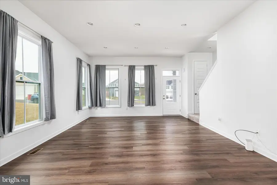 86 Cilantro Ln, Bunker Hill, WV 25413 - Image #3