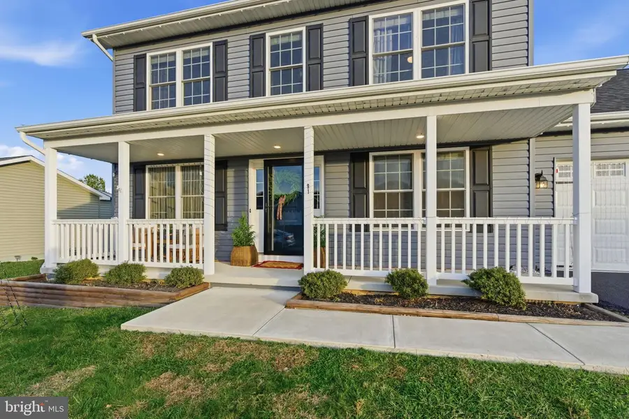 91 Latrobe Dr, Martinsburg, WV 25403 - Image #2