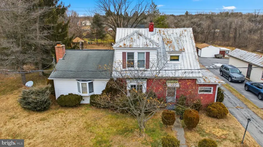 267 Jenny Wren Dr, Martinsburg, WV 25404 - Image #2