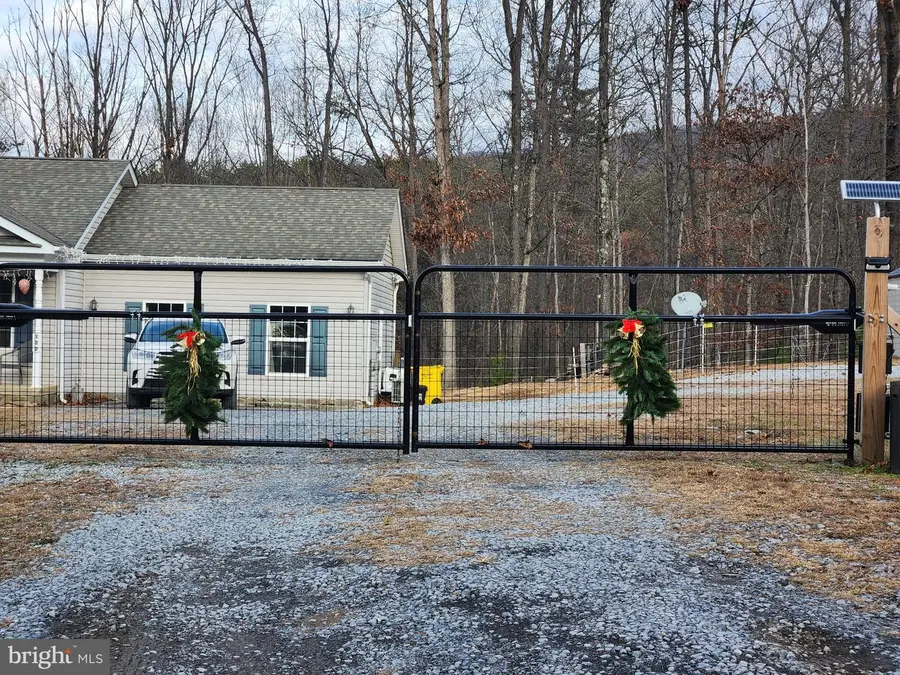 132 Sacred Maple Dr, Gerrardstown, WV 25420 - Image #2