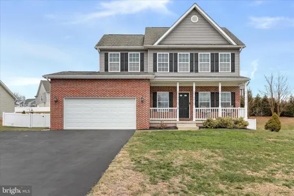 40 Reprisal Rd, INWOOD, WV 25428