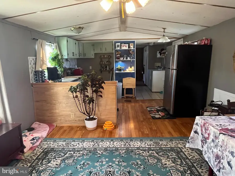 87 Derick Ct, Martinsburg, WV 25403 - Image #2