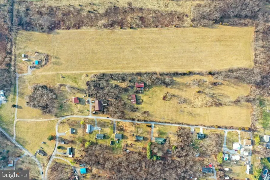 149 Elliott Dr, Martinsburg, WV 25403 - Image #2