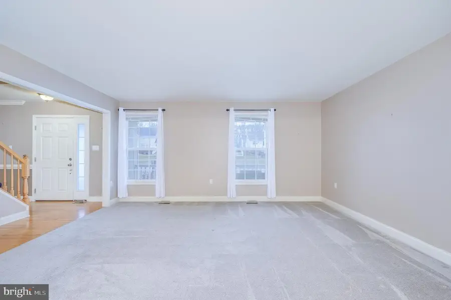 141 Envoy Ct, Inwood, WV 25428 - Image #2