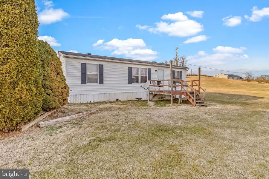 88 Chet Dr, Hedgesville, WV 25427 - Image #3