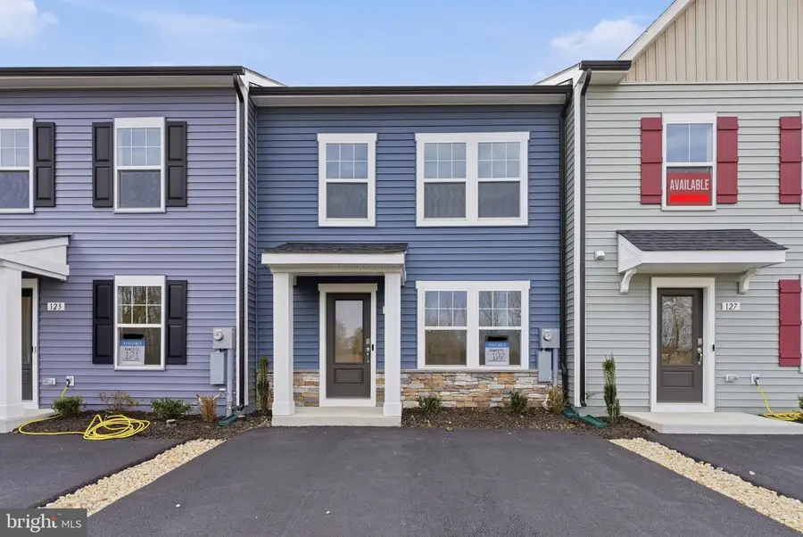 125 Courthouse Dr, Martinsburg, WV 25404 - #2