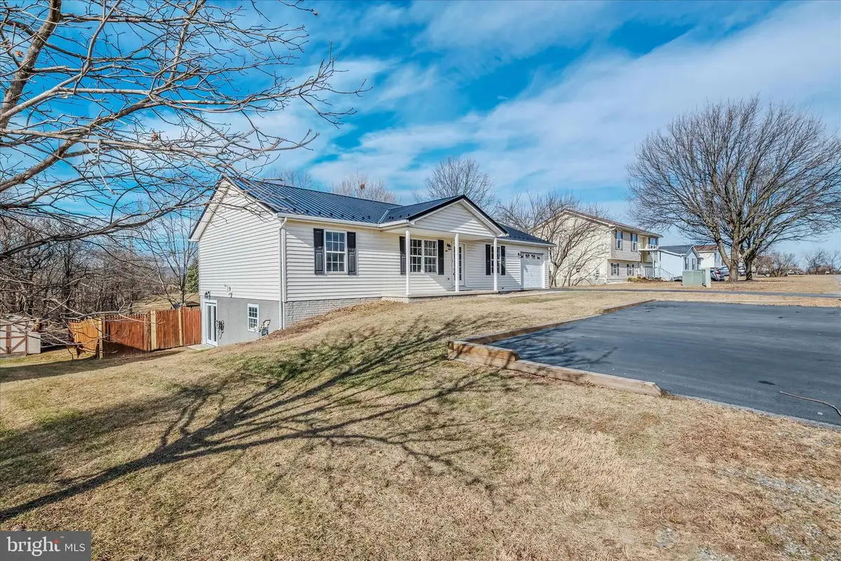 120 Nottingham Blvd, Martinsburg, WV 25405 - Image #1