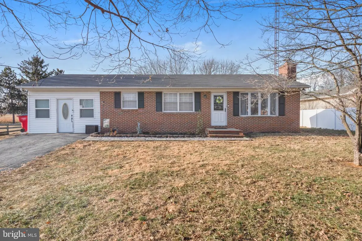76 Fellowship Ct, Martinsburg, WV 25405 - Image #1