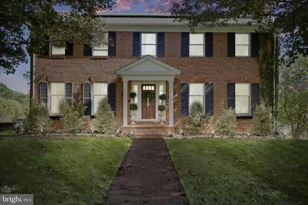 305 N Red Hill Rd, MARTINSBURG, WV 25401