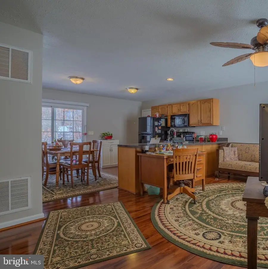 167 Leviticus Dr, Bunker Hill, WV 25413 - Image #3