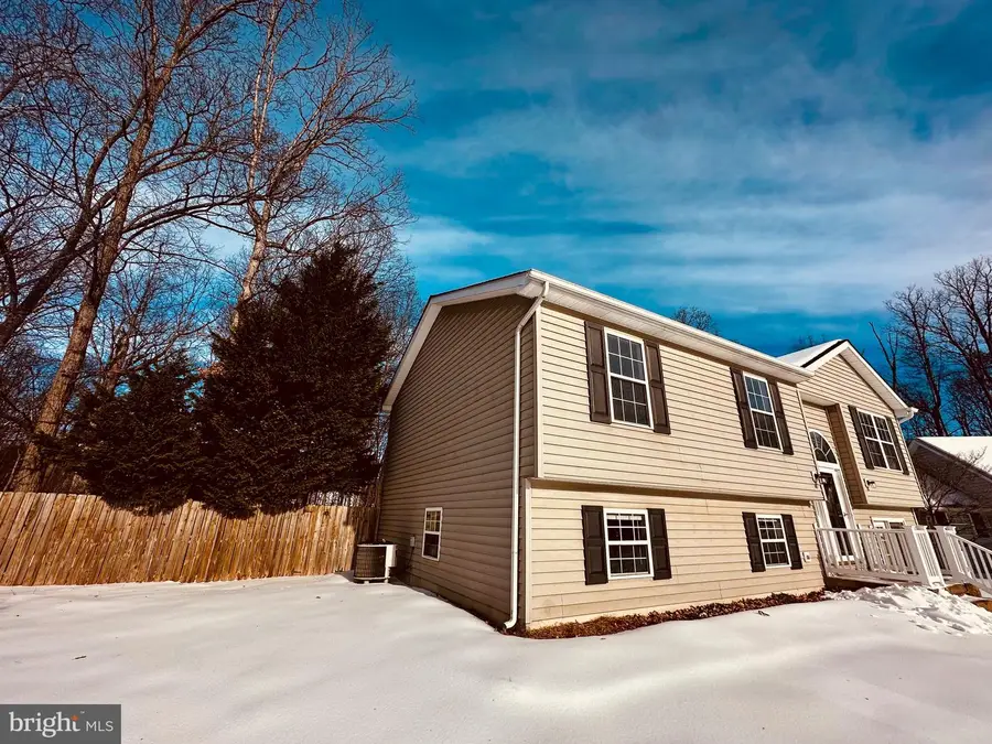 385 Longwood, Bunker Hill, WV 25413 - Image #3