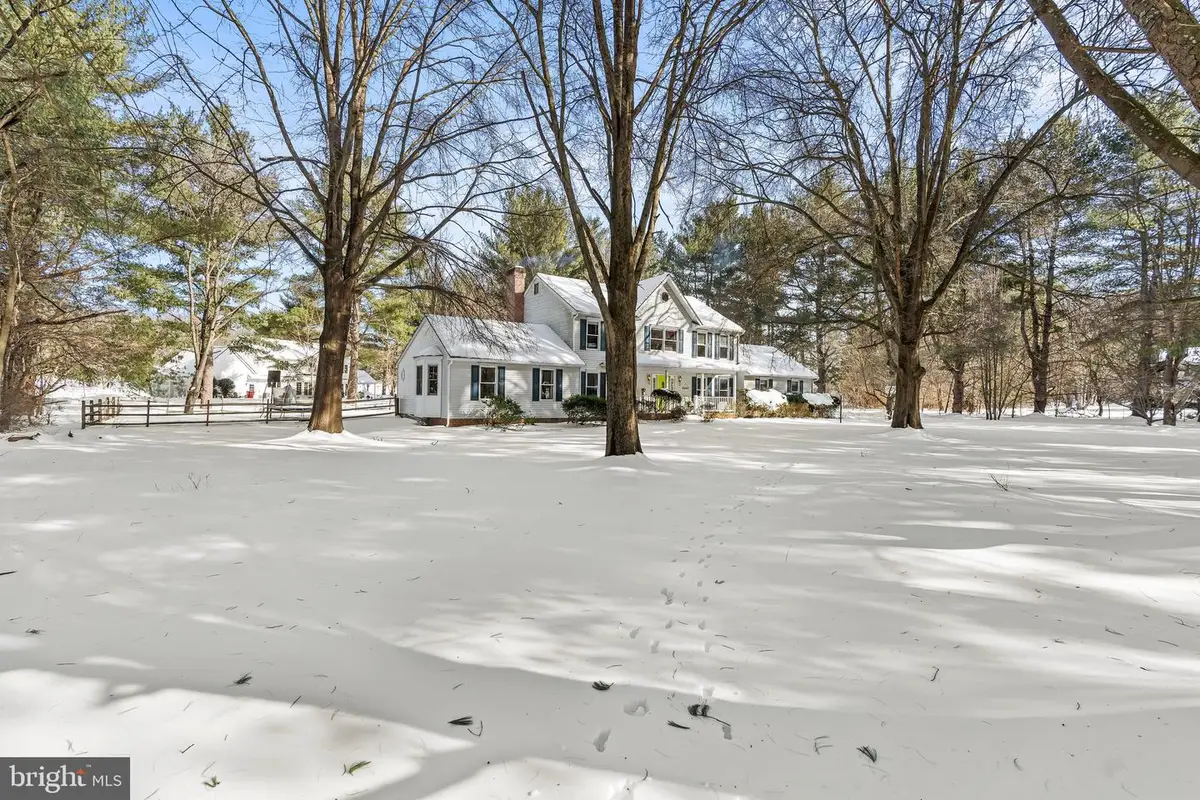 55 Isaiah Ln, Falling Waters, WV 25419 - Image #1