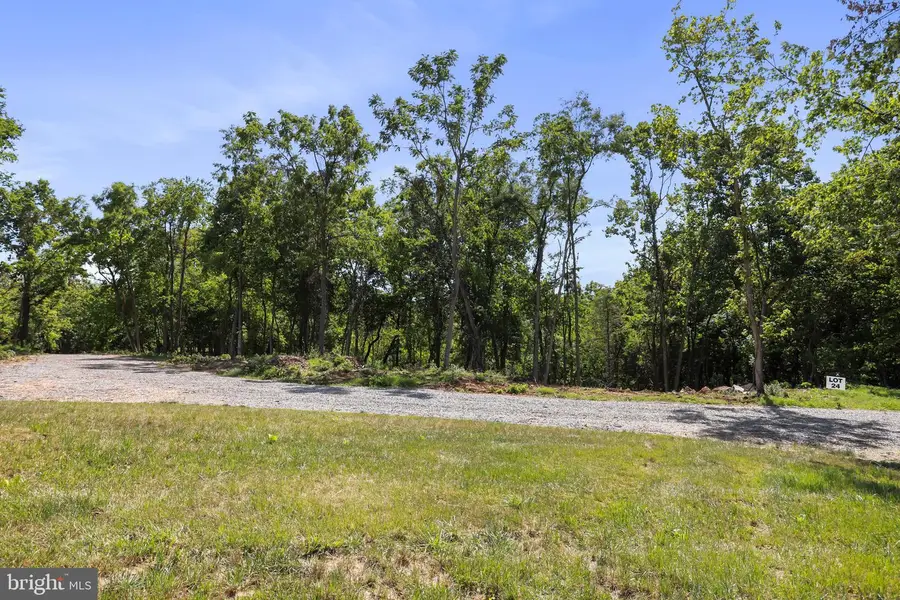Bella Vista Subdivision - Section 2, Lot 24, Falling Waters, WV 25419 - Image #2