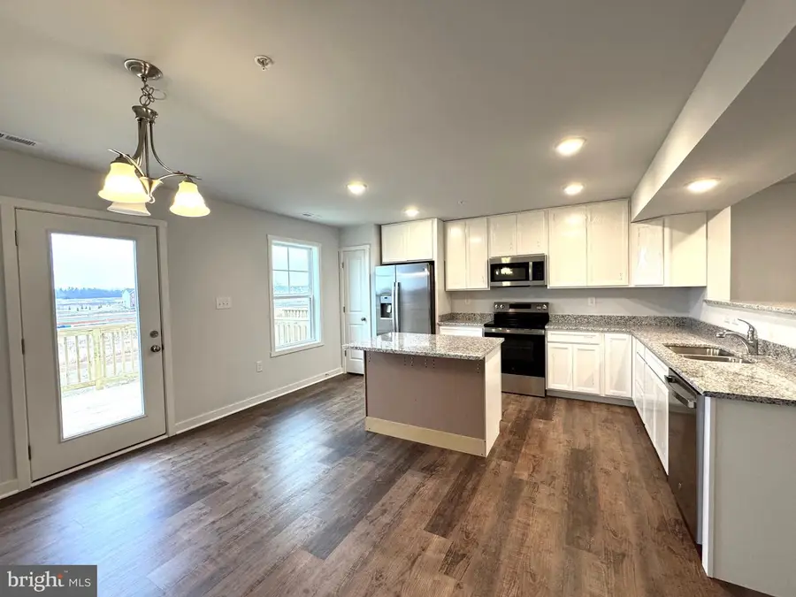 156 Olga Dr, Martinsburg, WV 25403 - Image #3