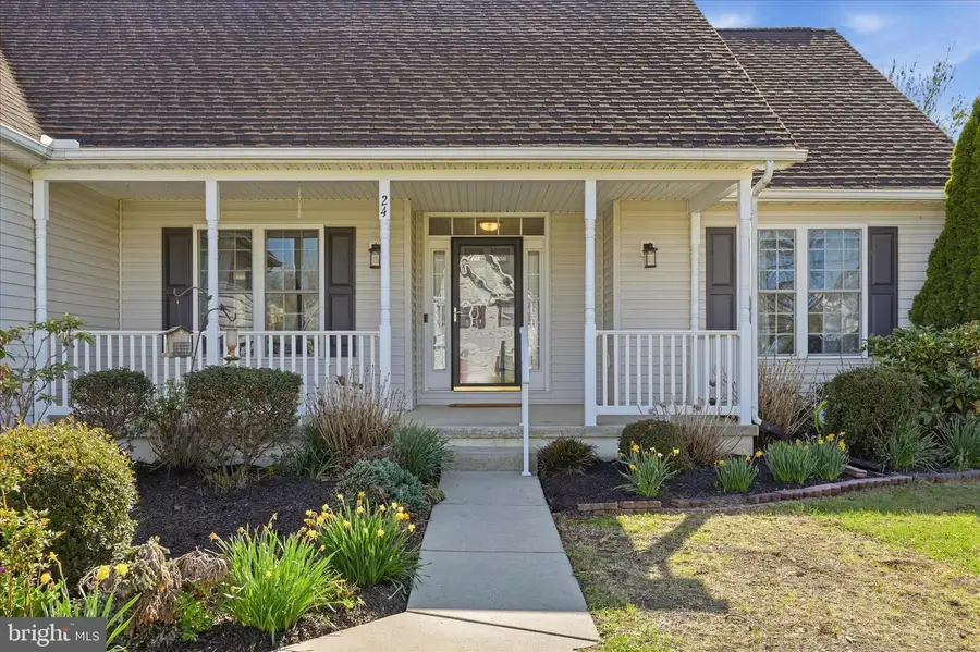 24 Creighton Ct, Martinsburg, WV 25404 - #3