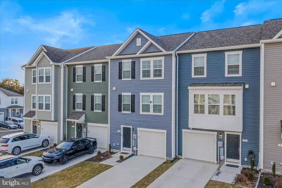 19 Clifton Mnr, Falling Waters, WV 25419 - #3