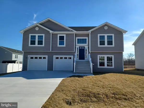 Lot 18 Cabriolet, MARTINSBURG, WV 25401