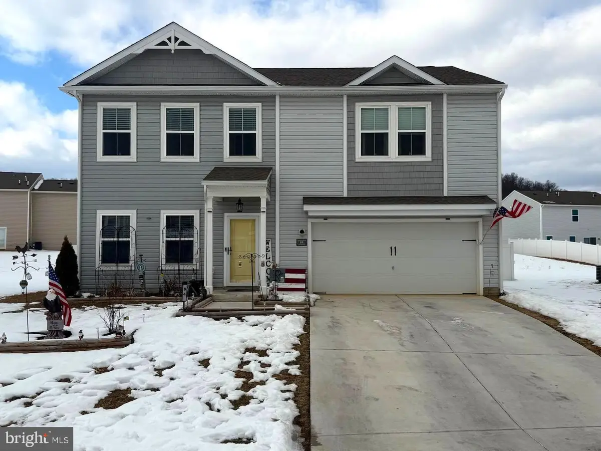 84 Preening Rd, Hedgesville, WV 25427 - #1