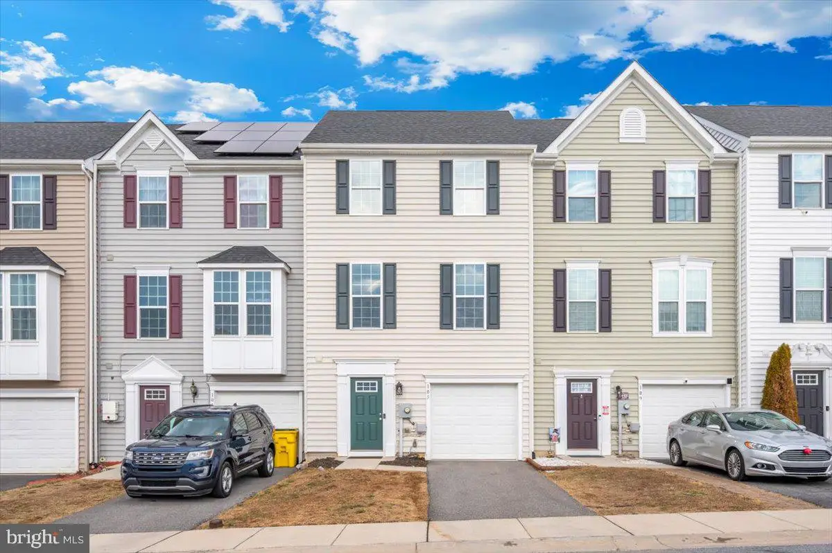 105 Montreal Way, Falling Waters, WV 25419 - #1