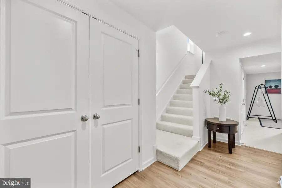 229 Clifton Manor, Falling Waters, WV 25419 - #3