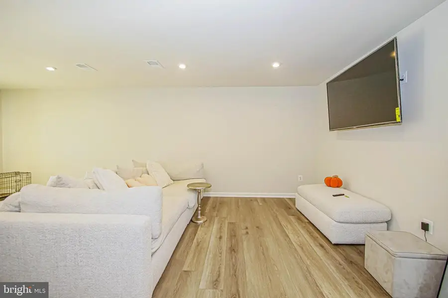 91 Otero Ln, Hedgesville, WV 25427 - #3