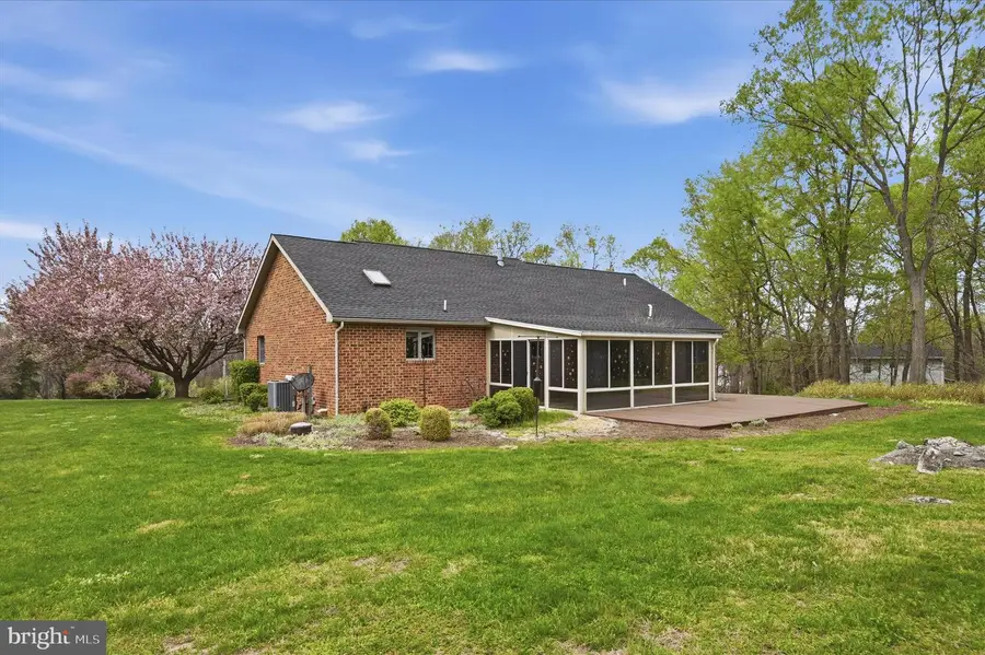 238 Comstock Dr, Shepherdstown, WV 25443 - #3