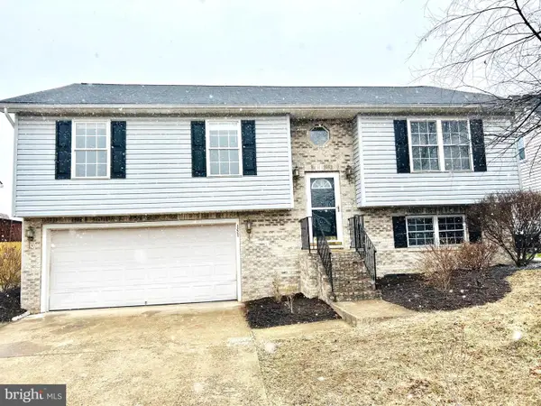 151 Reagan Dr, INWOOD, WV 25428